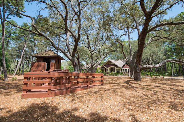 1107 E Water Oak, Panama City Beach, FL 32413