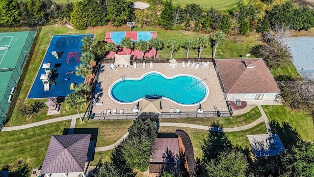 birds eye view of property