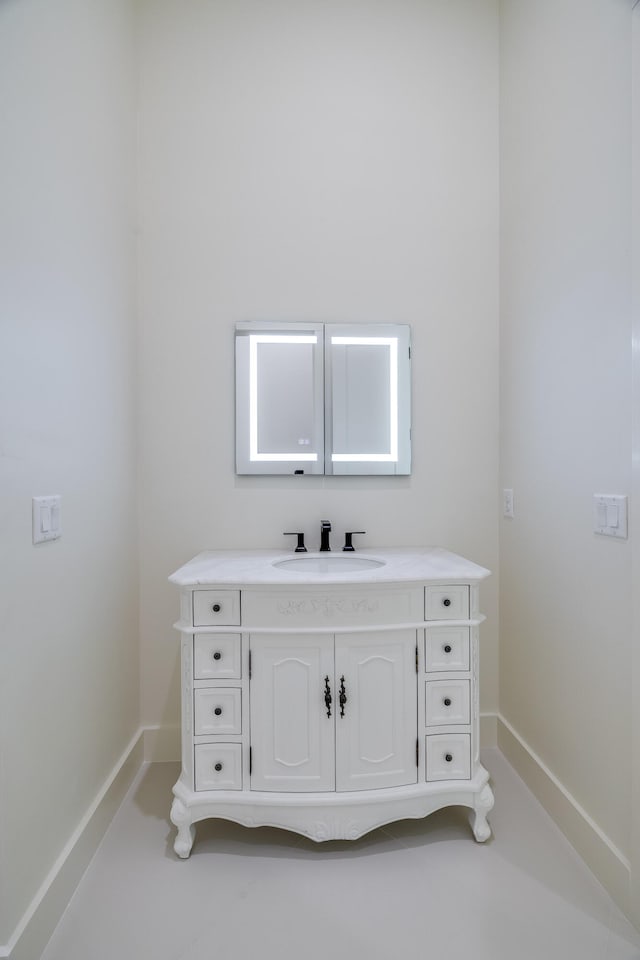 bathroom with vanity