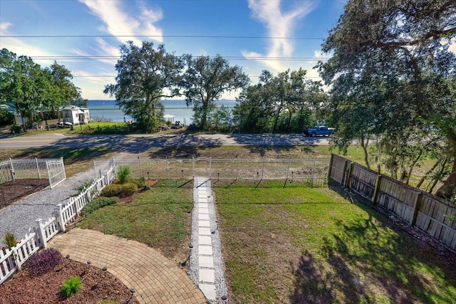 view of yard with a water view