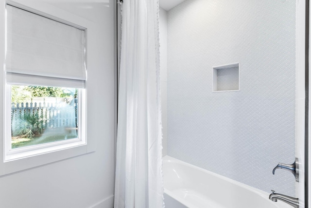 34 Buddy St, Santa Rosa Beach, FL 32459 - full bathroom featuring shower / tub combo