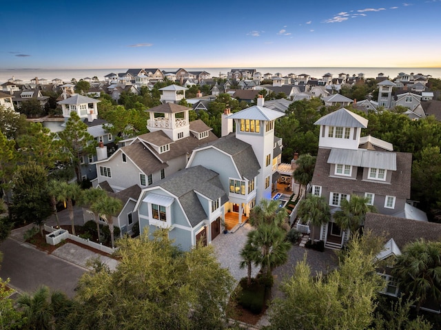 view of aerial view at dusk