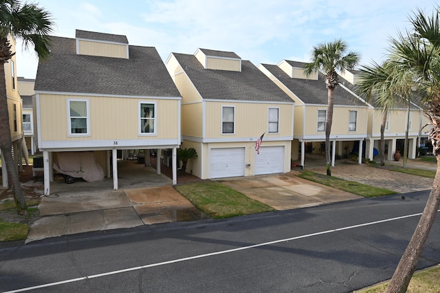 view of front facade featuring a garage