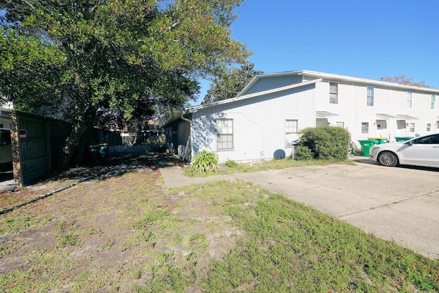 view of property exterior