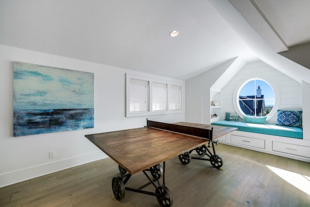 game room featuring light wood finished floors, vaulted ceiling, baseboards, and recessed lighting