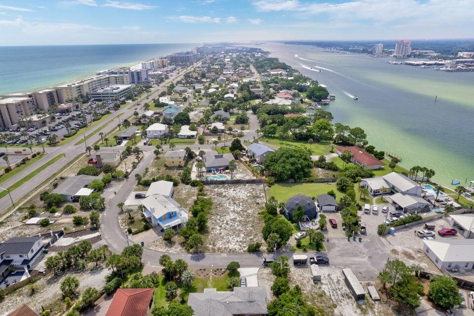 513 Dory Ave, Fort Walton Beach, FL 32548 - photo 3