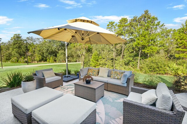 view of patio featuring an outdoor hangout area