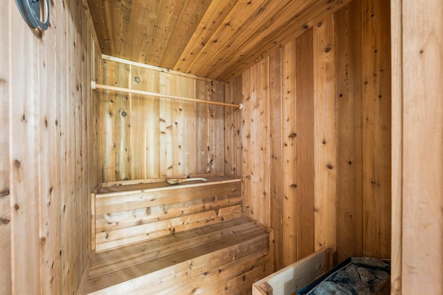 view of sauna / steam room