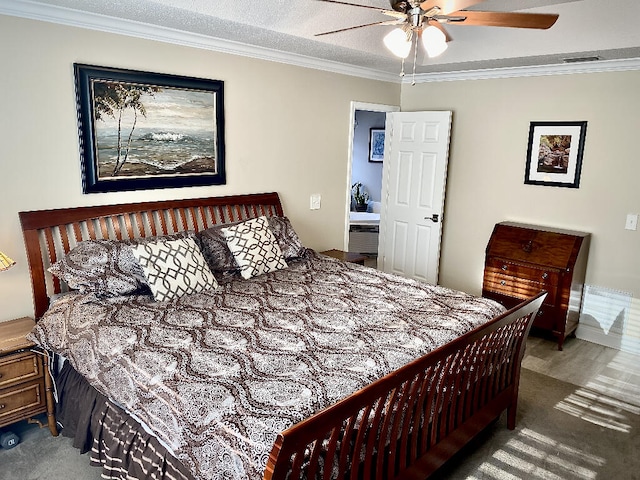 bedroom featuring ceiling fan, carpet, crown molding, and a textured ceiling