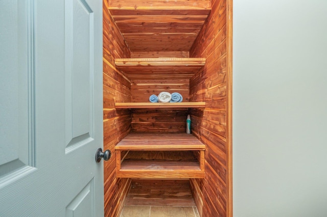 1905 W Mistral Ln, Fort Walton Beach, FL 32547 - view of closet