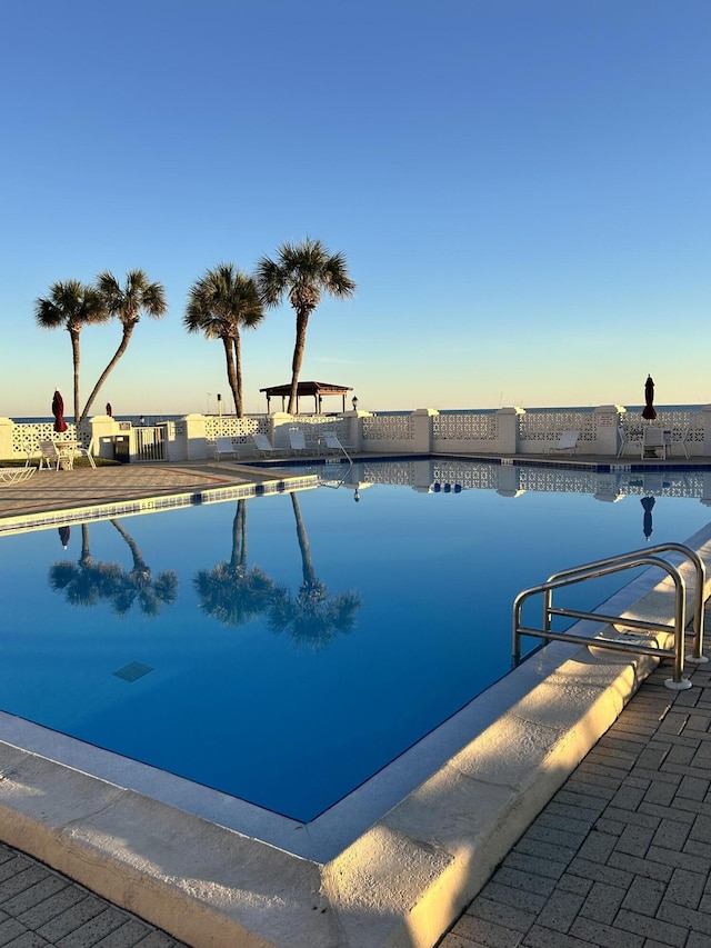 view of swimming pool