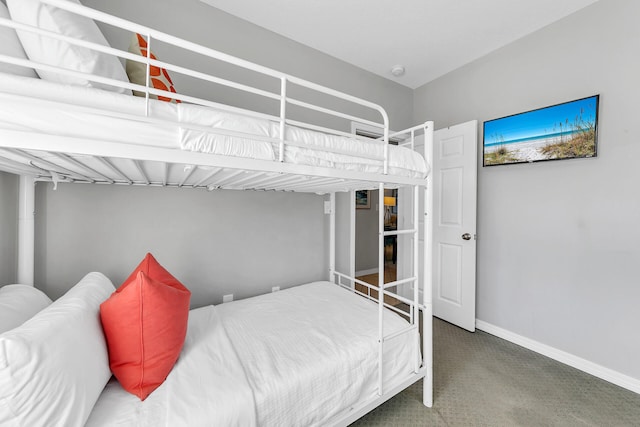 bedroom featuring carpet floors