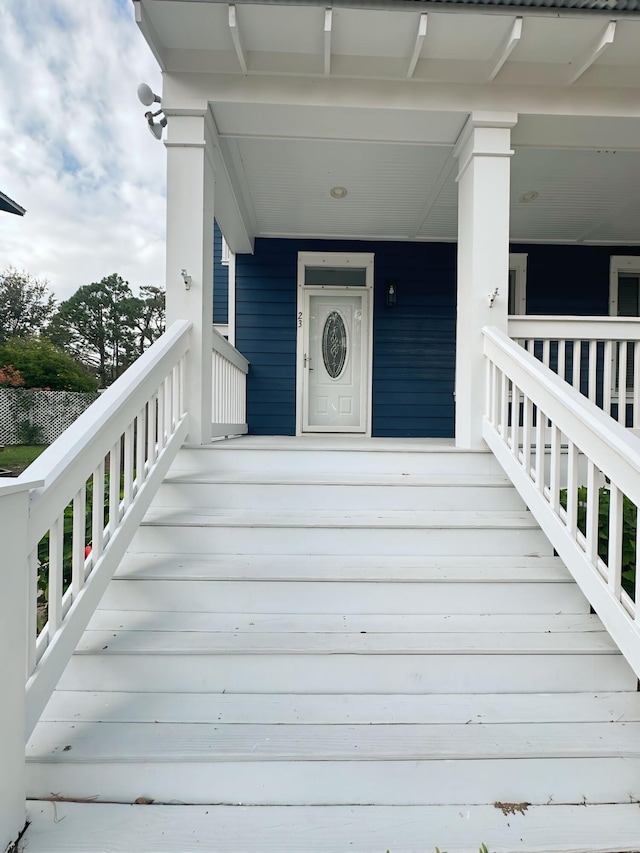 view of entrance to property