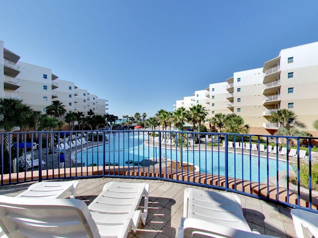 1110 Santa Rosa Blvd Unit C303, Fort Walton Beach, FL 32548 - view of pool