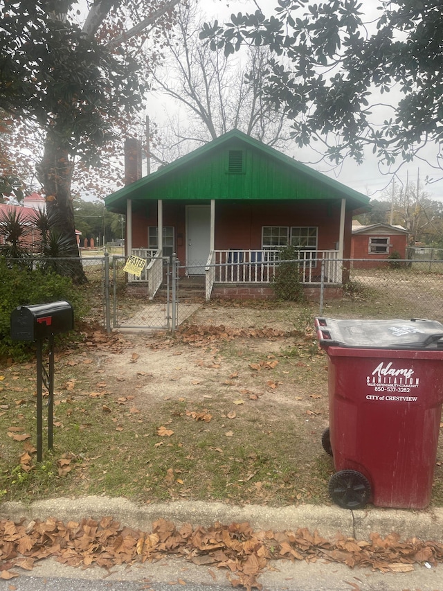 view of front of home featuring a porch