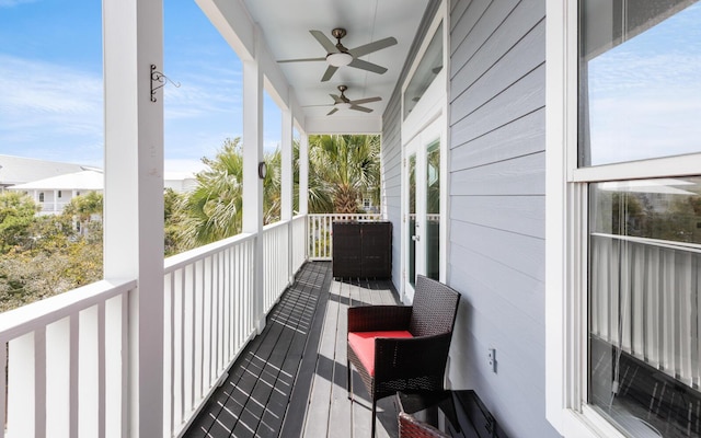 balcony featuring ceiling fan