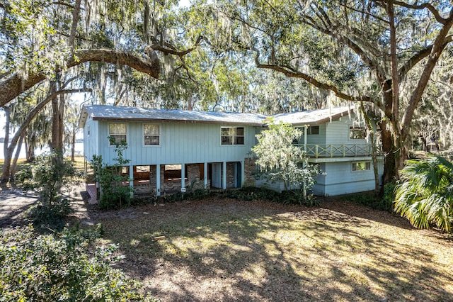 view of front of home