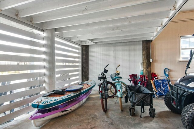 7646 Gulf Blvd, Navarre, FL 32566 - view of garage