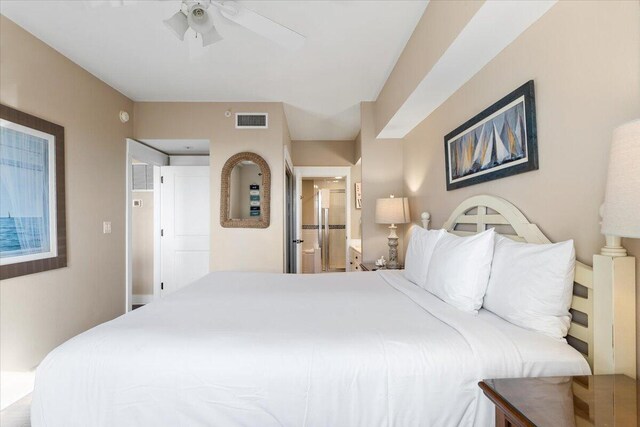 bedroom featuring ceiling fan