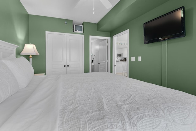 bedroom featuring a closet and ceiling fan