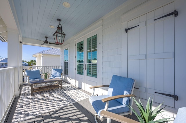 balcony featuring a porch