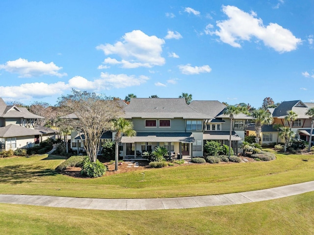 view of front of property with a front yard