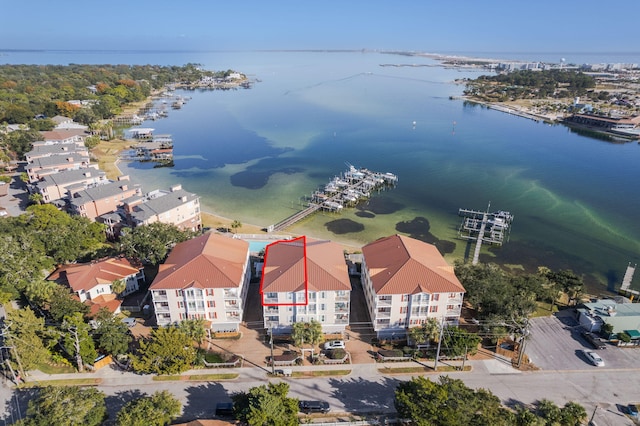 bird's eye view with a water view