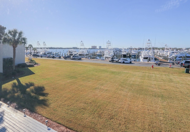 view of yard featuring a water view