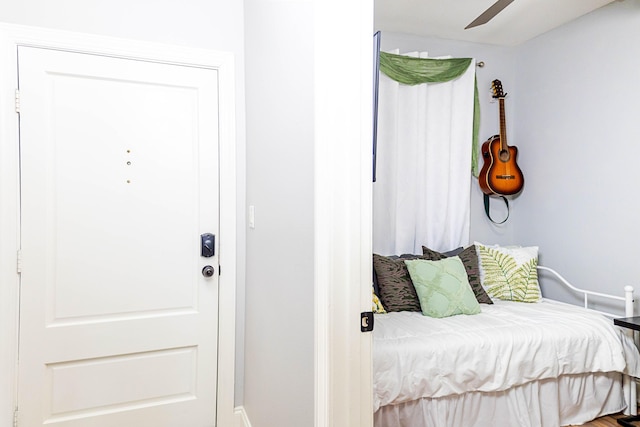 bedroom with a ceiling fan