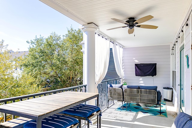 exterior space with a ceiling fan and outdoor lounge area