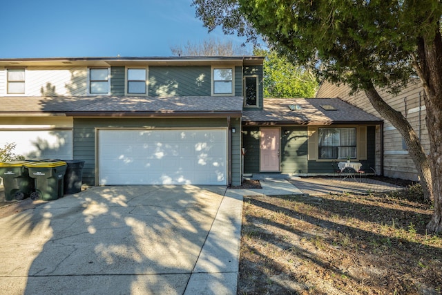 view of front facade with a garage