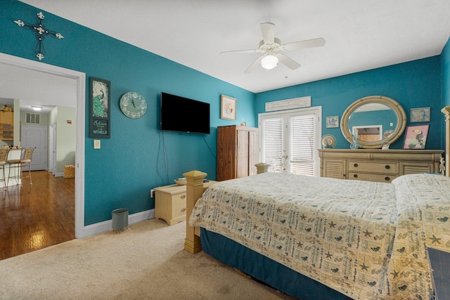 bedroom featuring carpet floors and ceiling fan