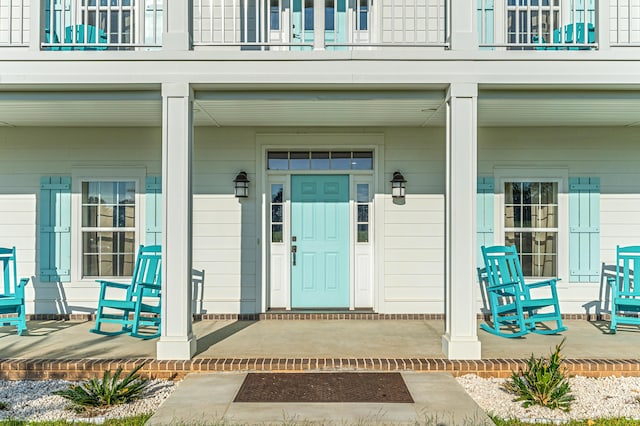 property entrance with a porch