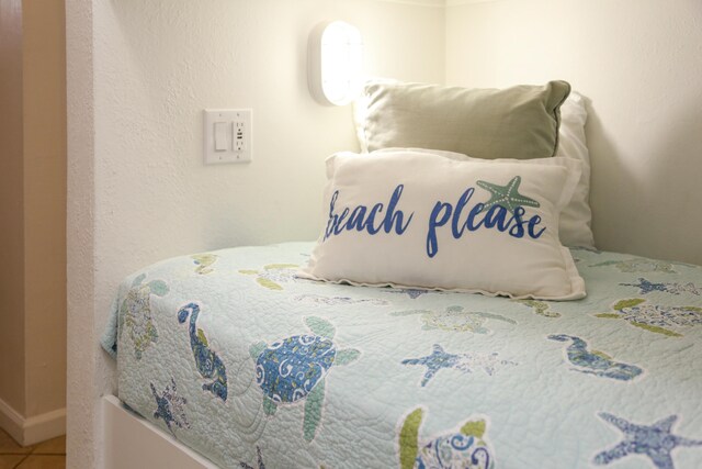 627 Eastern Lake Rd Unit 1, Santa Rosa Beach, FL 32459 - bedroom with baseboards