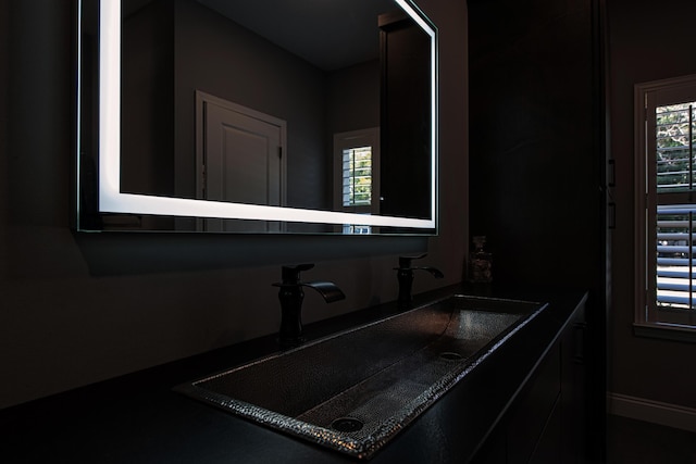 bathroom featuring sink