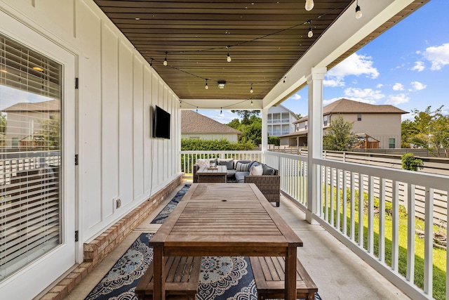 258 Tropical Breeze Dr, Santa Rosa Beach, FL 32459 - view of patio with outdoor lounge area
