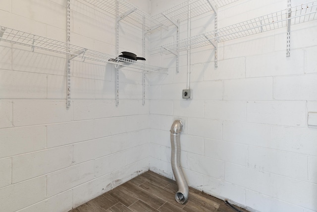 clothes washing area featuring electric dryer hookup