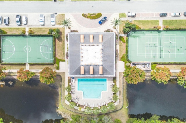 bird's eye view with a water view