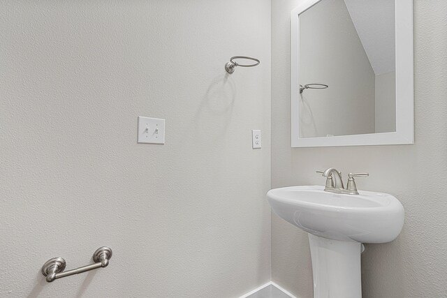 182 N Sand Palm Rd, Freeport, FL 32439 - bathroom with a sink
