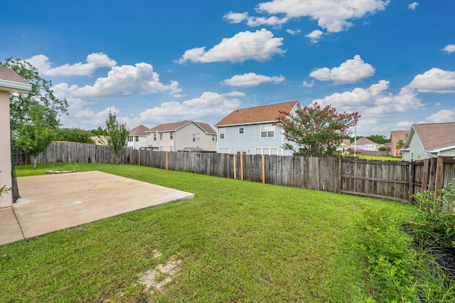 view of yard with a patio area