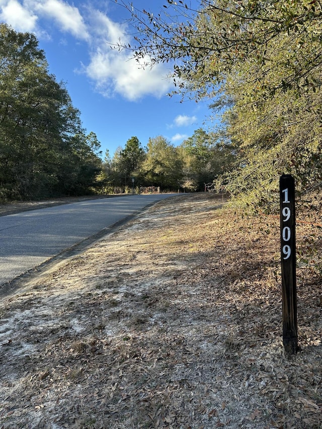 1909 Hidden Springs Dr, Baker, FL 32531
