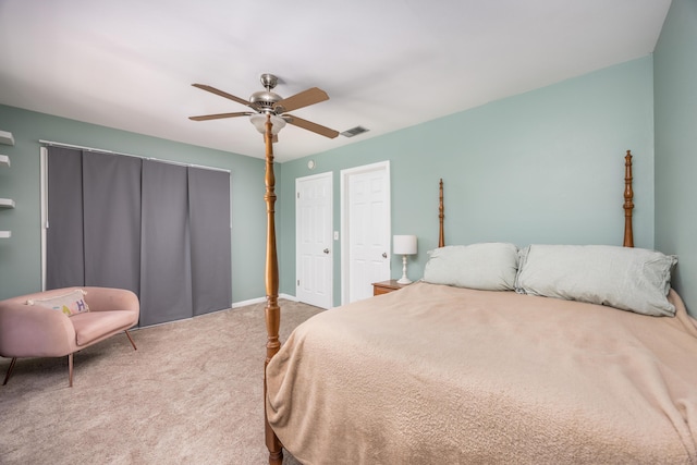 carpeted bedroom featuring ceiling fan