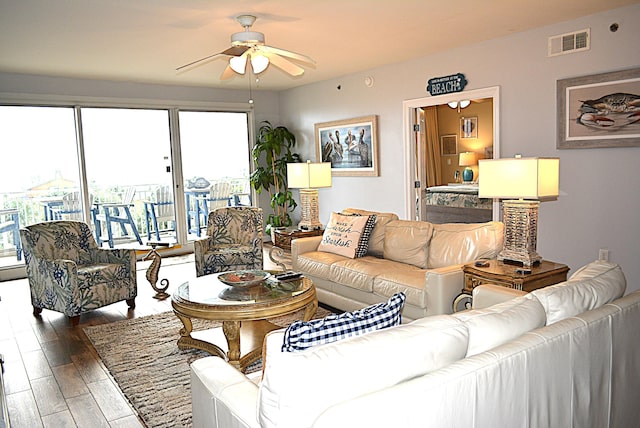 Listing photo 3 for 1751 Scenic Highway 98 Unit 404, Destin FL 32541