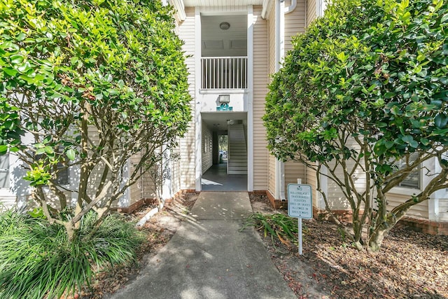 view of entrance to property