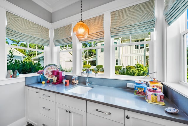 sunroom with sink