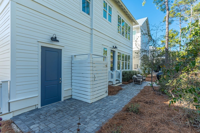 exterior space featuring a patio area