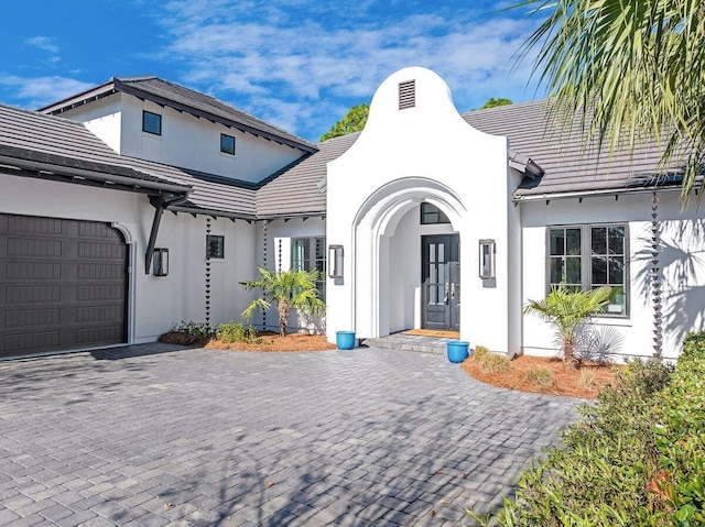 view of front of home featuring a garage