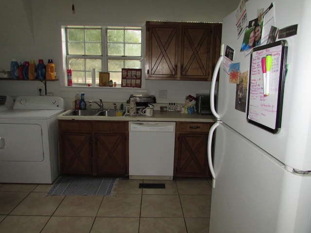 64 W Live Oak Ave, Defuniak Springs, FL 32435 - photo 1