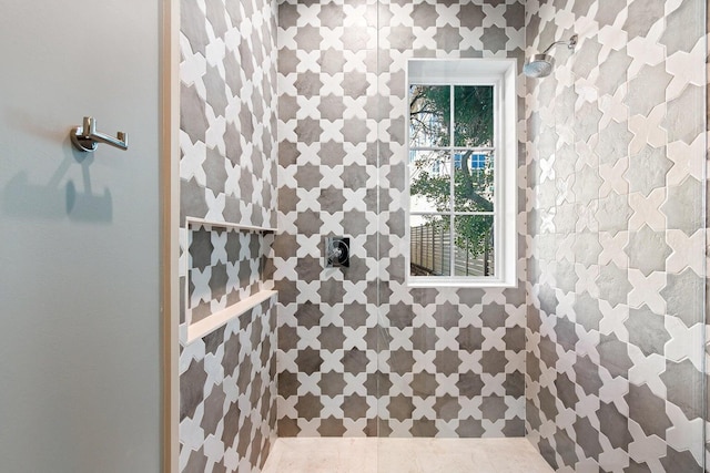29 Thyme St, Santa Rosa Beach, FL 32459 - full bathroom with tiled shower