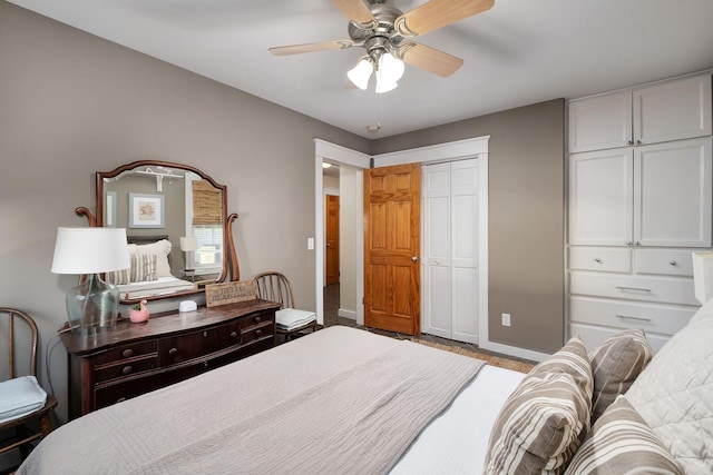 bedroom with ceiling fan